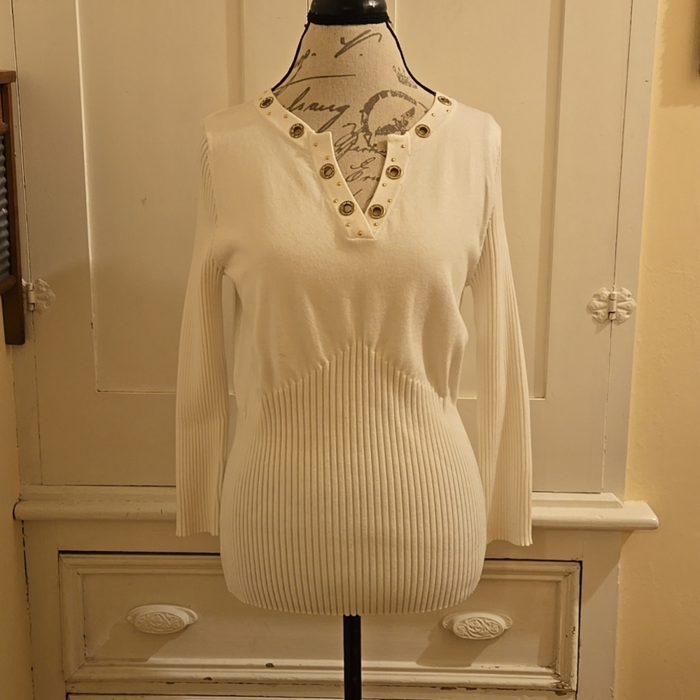 Belldini white ribbed sweater with grommets and studs Sz L